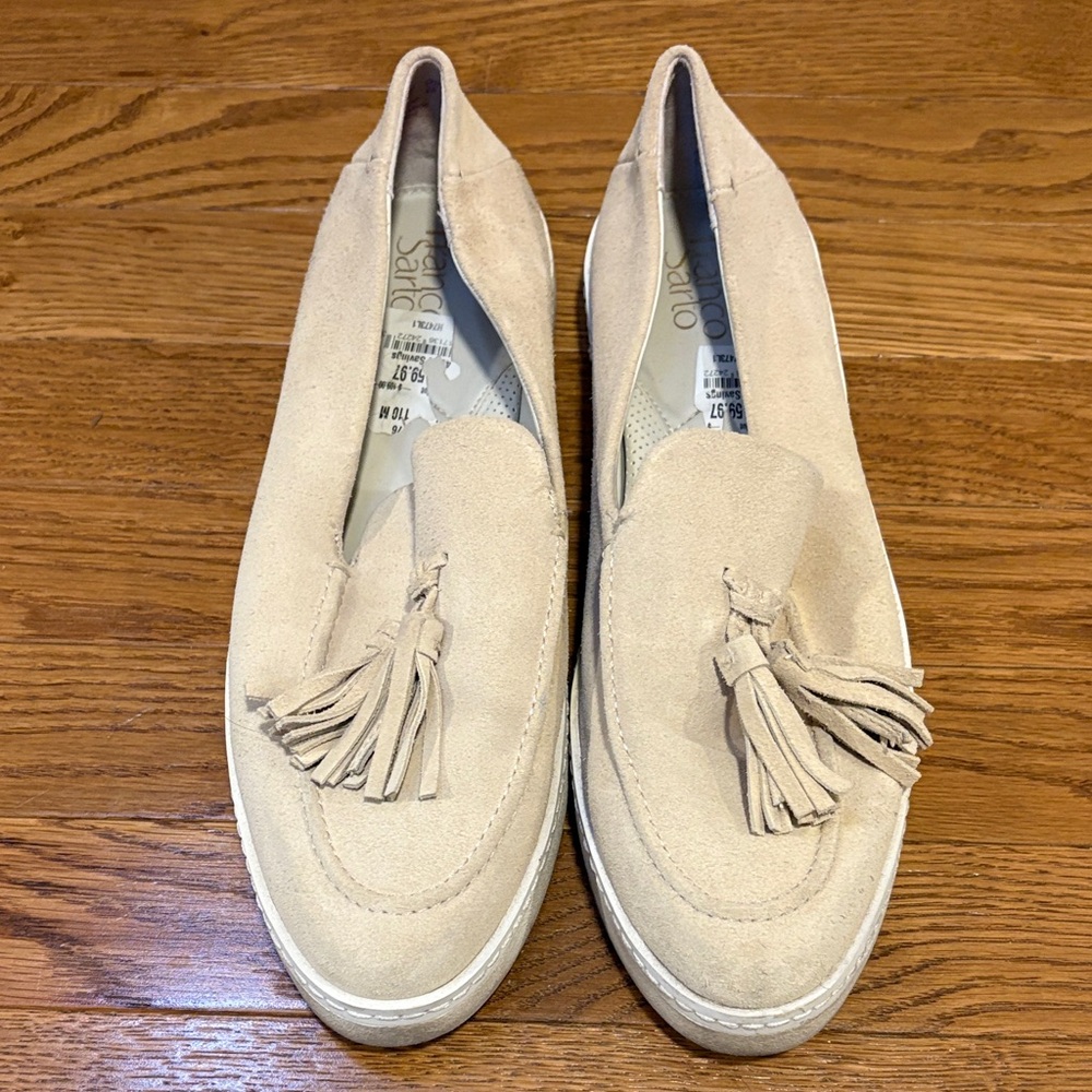 Franco Sarto | Tan/Cream Slip On Shoes Flats w/ Tassels Size 41 Women’s 11